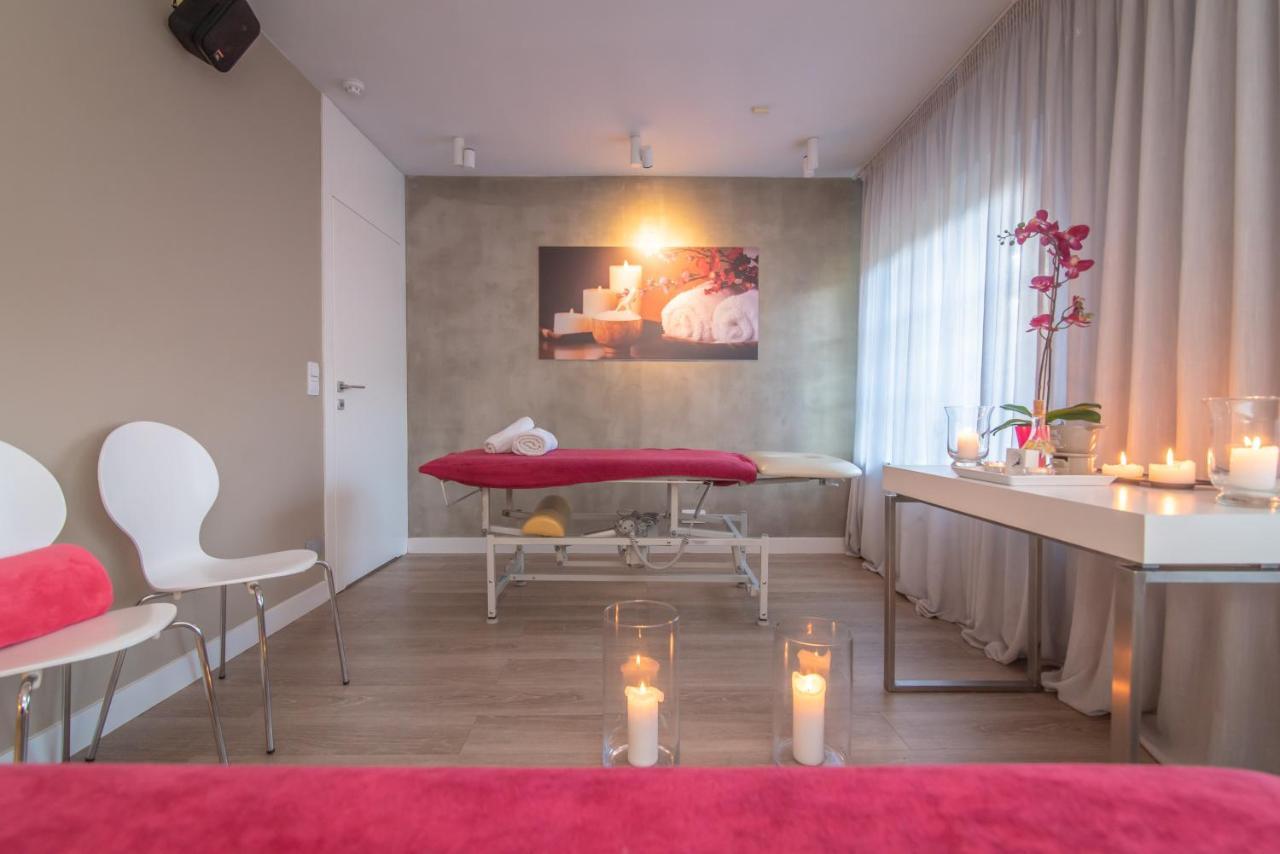 橡木山活跃酒店及spa Łąck 外观 照片
